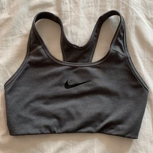 Sport BH Nike - Super bra skick! Storlek S. Frakt tillkommer