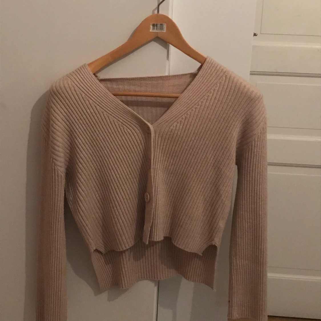 Beige cardigan  - 91
