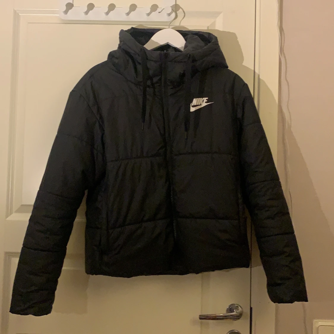 Nike puffer jacket 