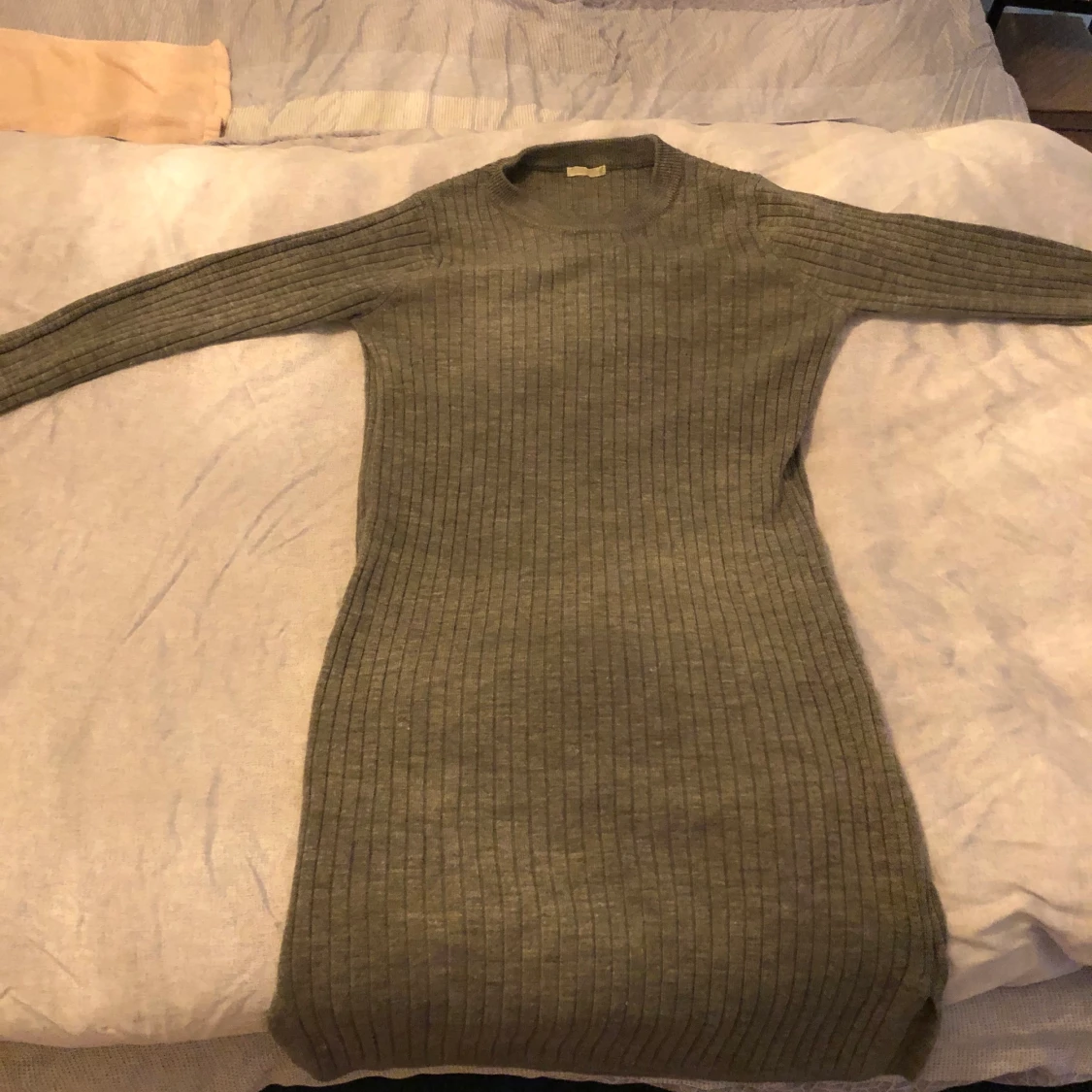 Klänning och tröja S