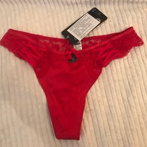 Nya trosor från New yorker - Helt nya trosor från New yorker med prislapp kvar. Tyvärr inte min storlek. ❤️