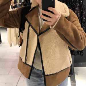  - Biker jacka passar s-m 