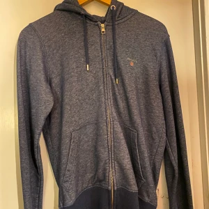 Gant tröja storlek s - Gant tröja storlek s (frakt ingår ej)