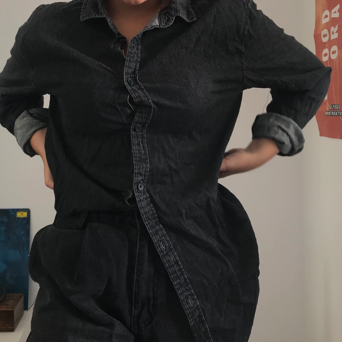 Cheap monday skjorta