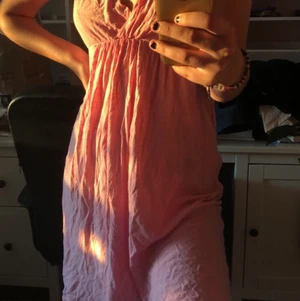 Slip on dress - Rosa skit söt klänning säljes för den wj kommer till användning💕💕