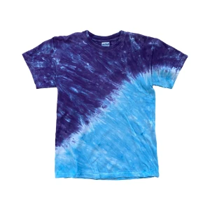 Gildan Vintage T-shirt - Strl S | 200:- | Instagram - EmperCredo