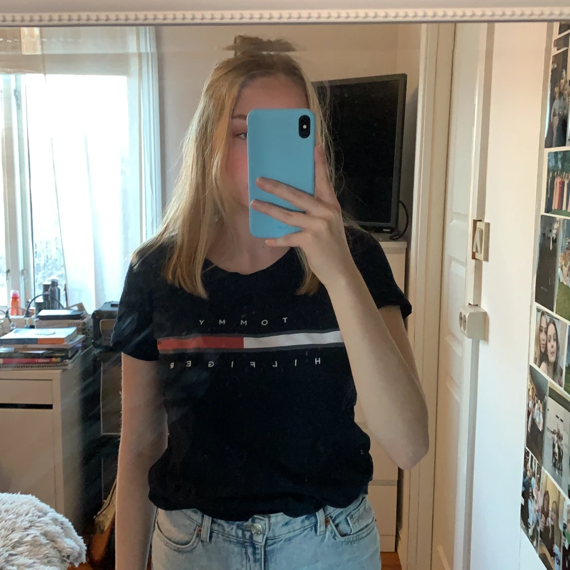 Marinblå t-shirt med tryck, storlek S - 91