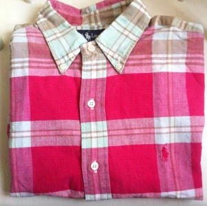 Rutig Ralph Lauren skjorta i skönt Madrastyg mönstrad i fina färger - Rutig Ralph Lauren skjorta i skönt Madrastyg mönstrad i fina färger