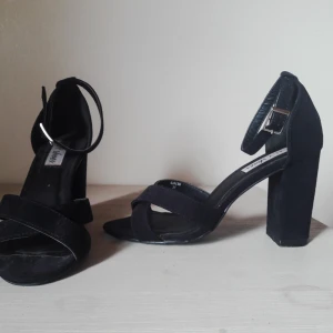  - Jättefina! Fint skick. Med frakt: 120kr 