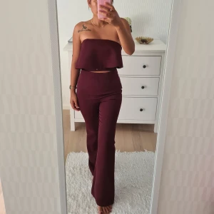 Strl XS - Byxor och topp hög midja bra skick 🥰