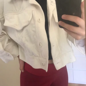 Zara manchesterjacka - En gammal favorit!!! Världens snyggaste manchesterjacka från Zara i storlek S-M😍