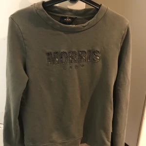 Morris Lady - I fint nyskick storlek xs mer som en S storleksmässigt. Erbjuder leverans men köparen står för fraktkostnaden 