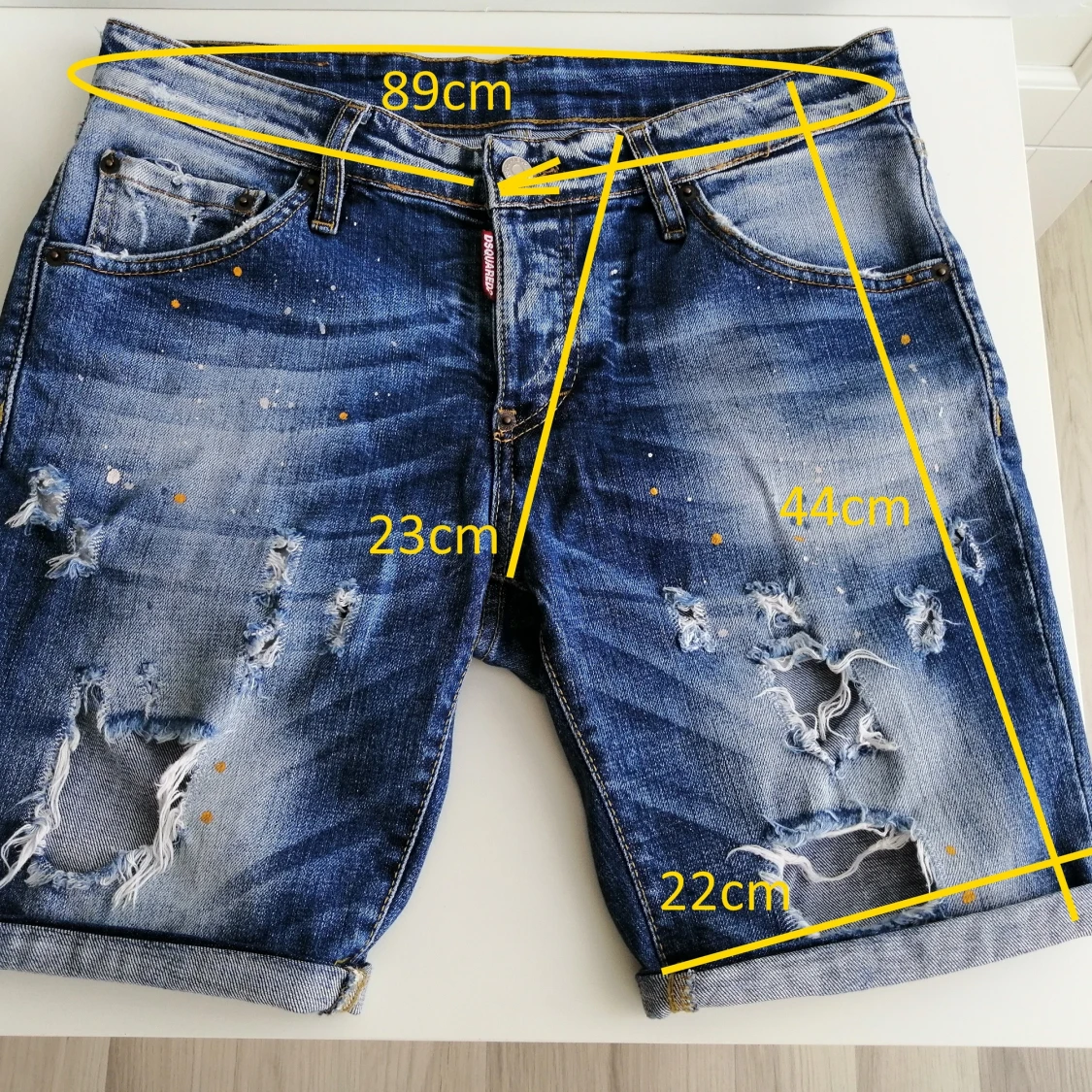 Dsquared2 men shorts slim fit IT48 - 91