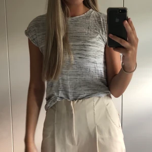 Tshirt  - Fint skick, 70kr inklusive frakt