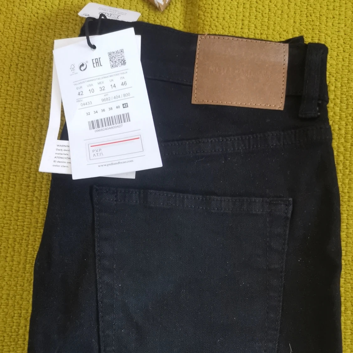 Pull & Bear skinny jeans, hög midja, 42, Budgivning - 90