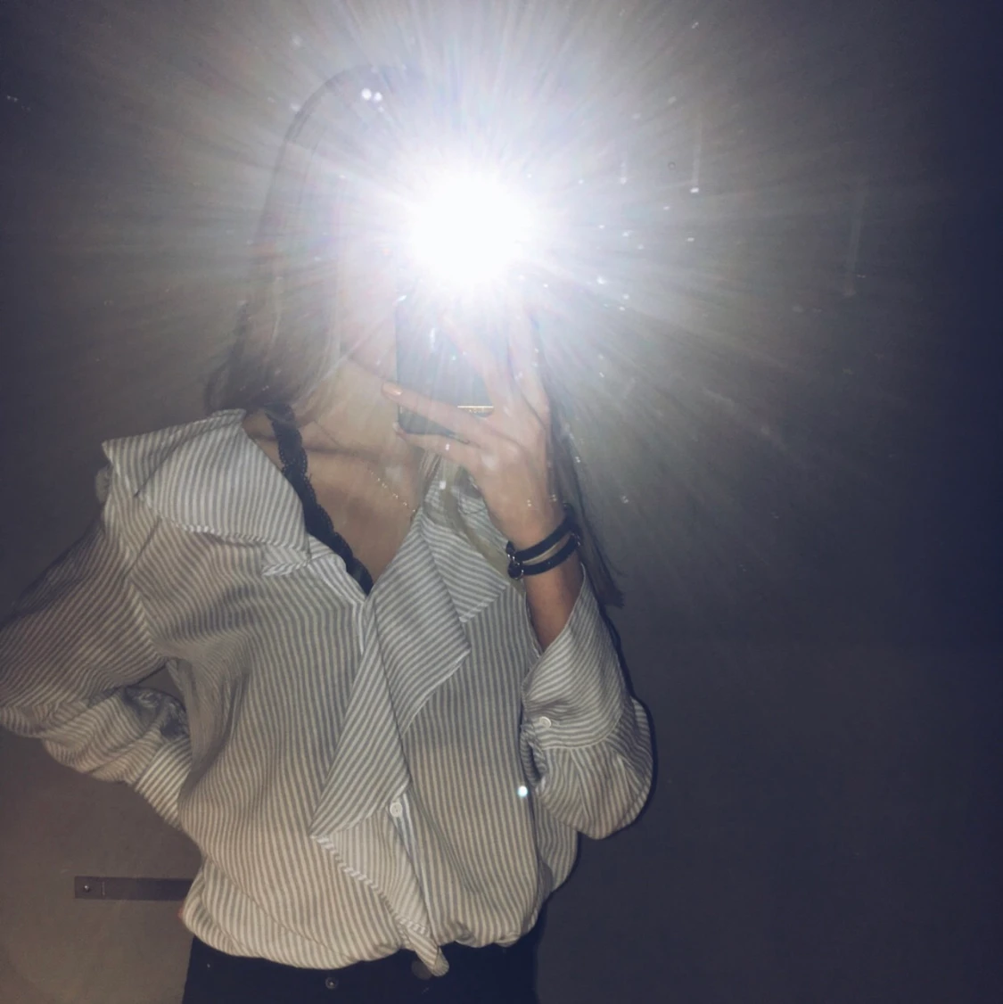 Blus med volanger, zara