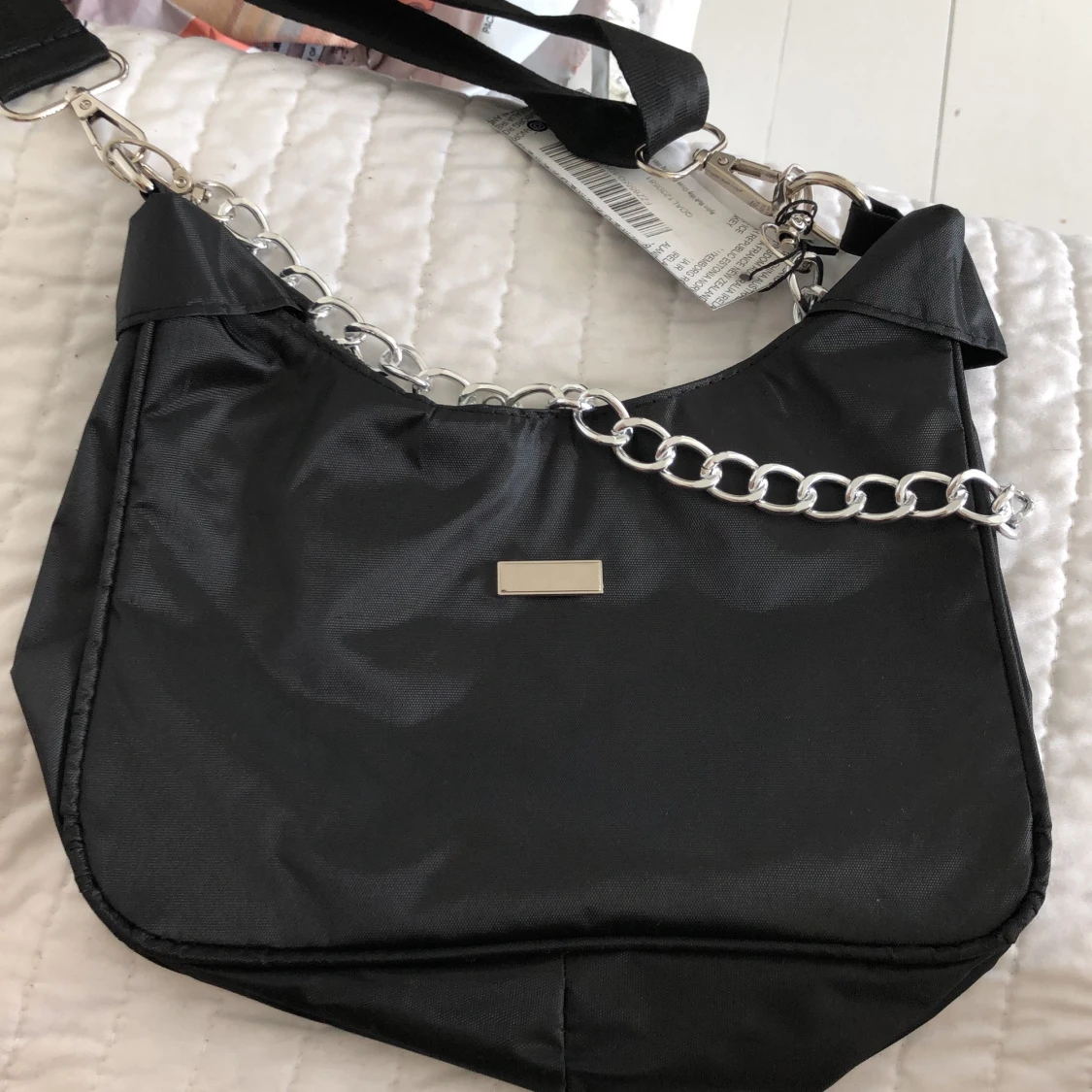 Nylon väska från boohoo - 91