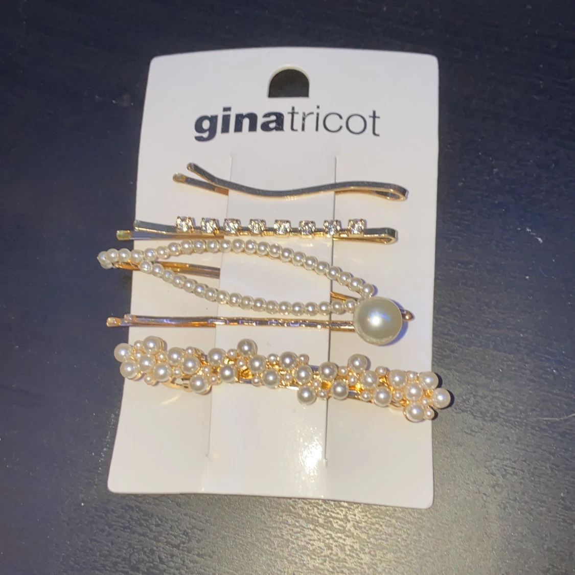 Hårspännen från Gina tricot 20kr