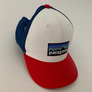 Patagonia Keps - Säljer denna snygga patagonia keps! Den är i bra skick och inte använd mycket. ❤️❤️