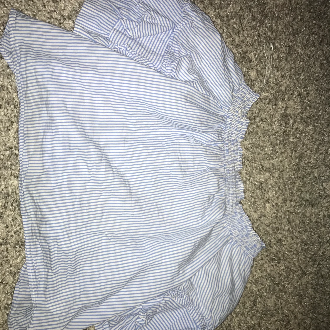 randig off shoulder tröja strl 36 - 90