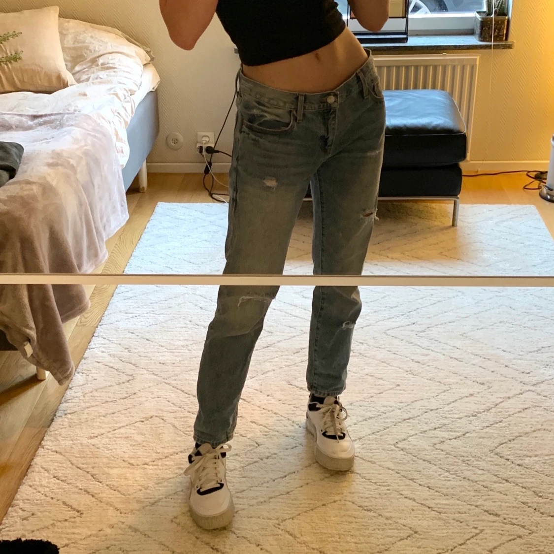 Low waisted boyfriend jeans
