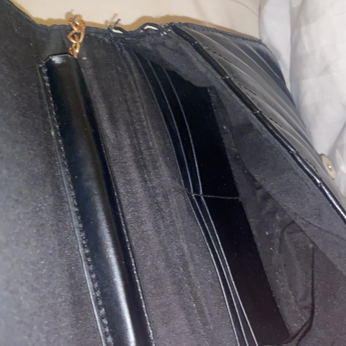 Svart axelväska  - 90