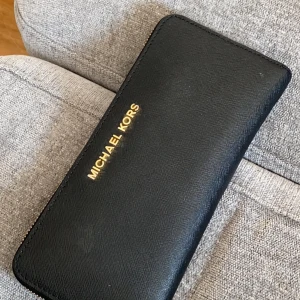 Michael kors plånbok  - Nyskick. 