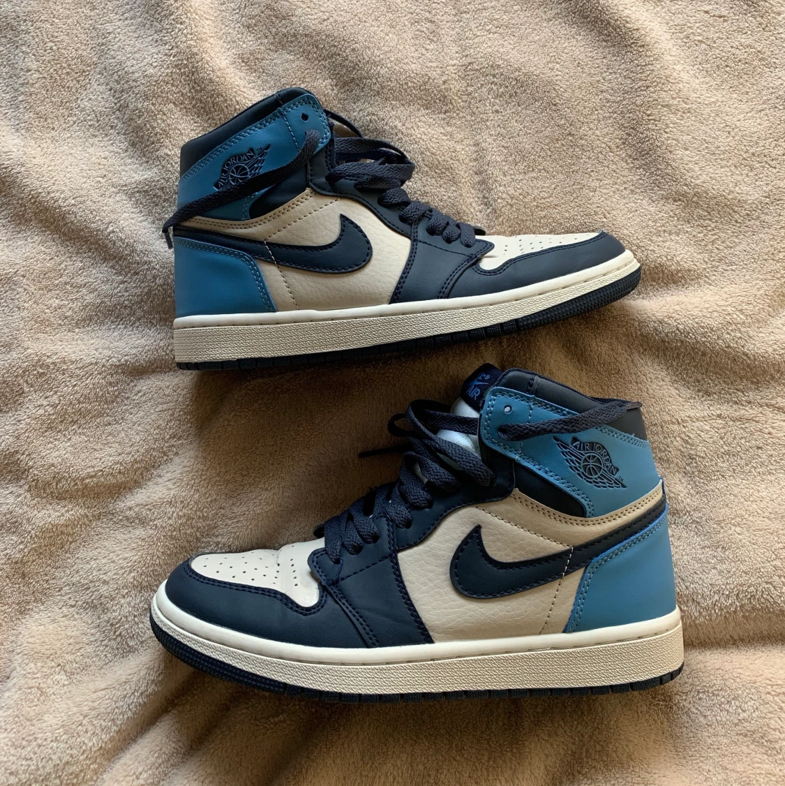 Air Jordan 1  - 90