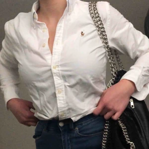  - Snygg Ralph Lauren skjorta i mycket bra skick
