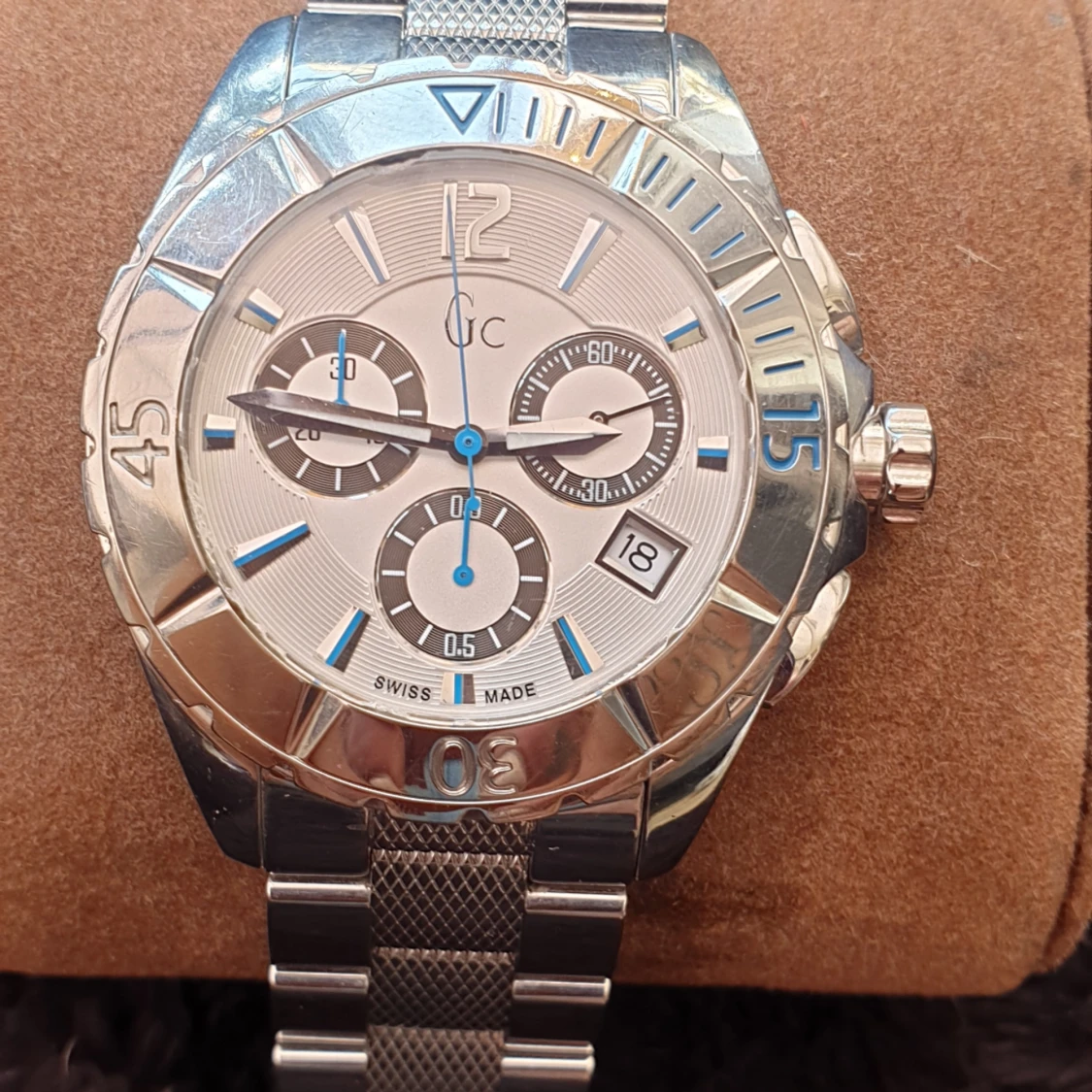 Guess dam chronograf