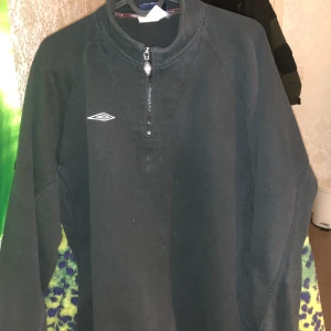 Vintage Umbro - Sweatshirt från umbro.. kommer ej till användning