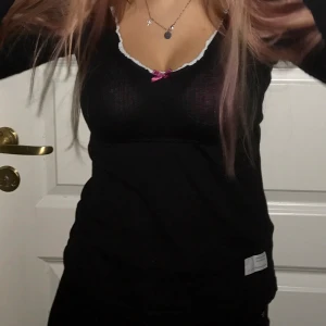 Odd Molly tröja strl XS - Fin Odd Molly tröja i storlek XS. Passar till allt och är ett klassiskt plagg✨ tyvärr är den för liten för mig men hoppas den hittar ett nytt hem. (Köparen står för frakten)  /Lisa