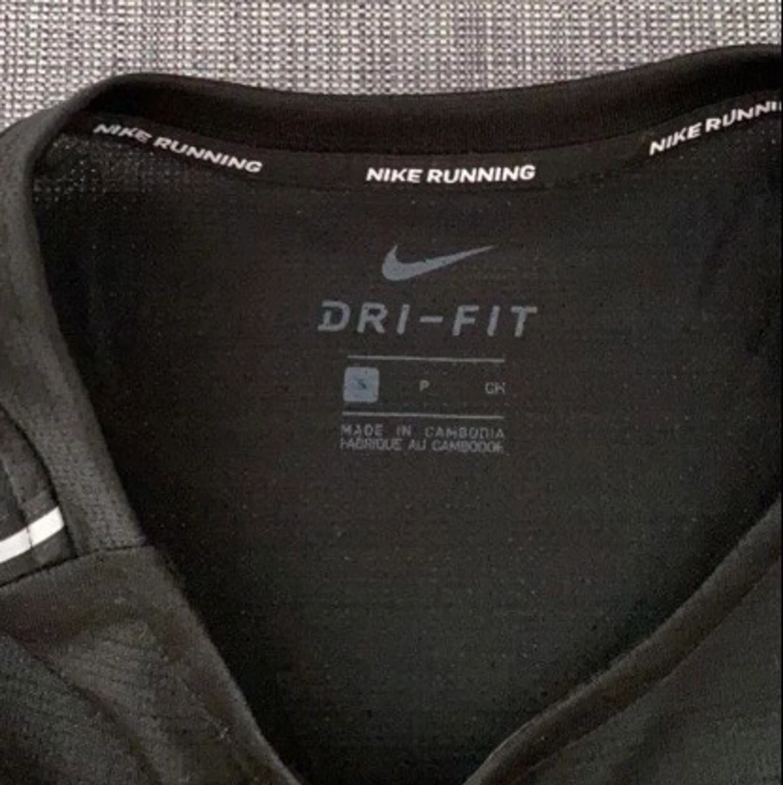 Nike träningströja st S/M - 90