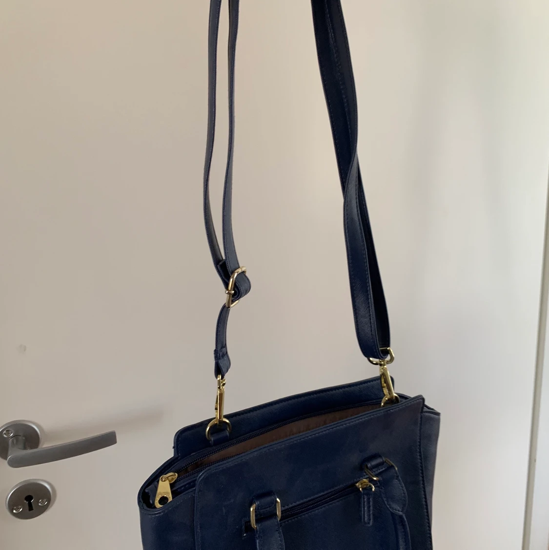 Snygg väska med en snygg färg - 90