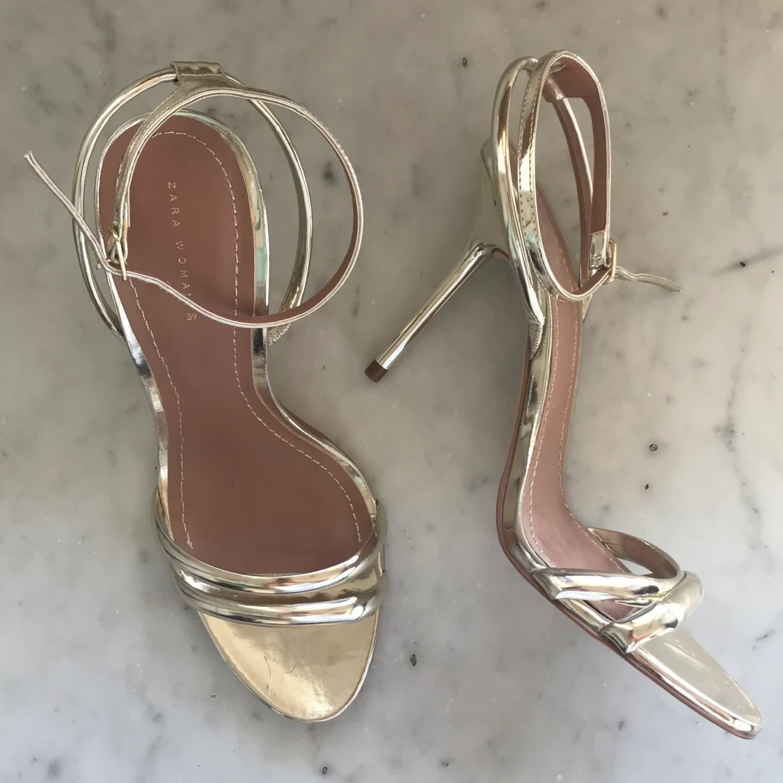 ZARA klackskor strl 39