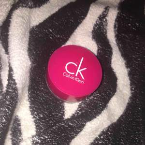 Nytt oöppnat Calvin Klein lippgloss 💎 Frakt tillkommer 20kr📦 Fast pris ✅