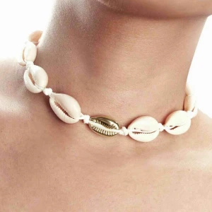  - Snäckhalsband oanvända, tänkte kolla intressekoll på dessa. Skicka om ni är intresserade 