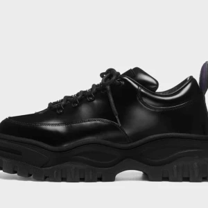  - mina eytys angel i nyskick (använda kanske 4 gånger och köpta i april för 2400) behöver ett nytt hem! kan mötas i malmö 