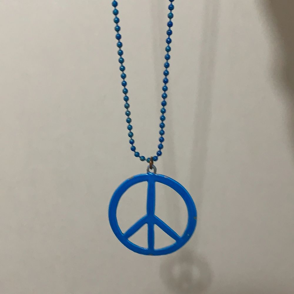 Peace halsband - Accessoarer | Plick Second Hand