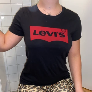 Levis T-shirt - Strl Xs