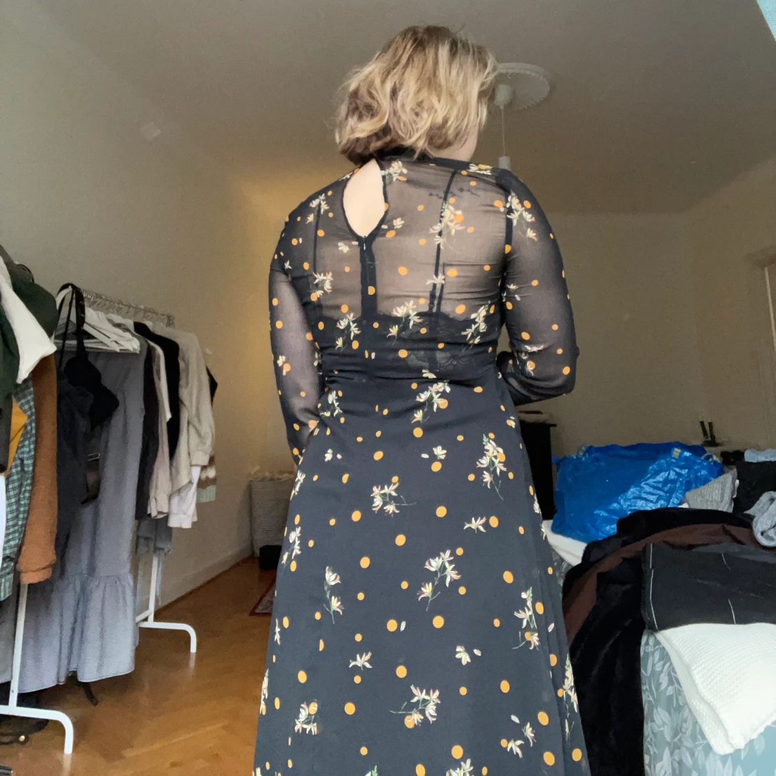 svart/orange klänning - 91