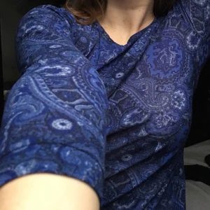 Vintage topp - Topp i coolt mönster och skönt material