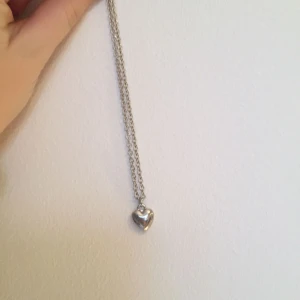  - Silver hjärta🍄 halsband