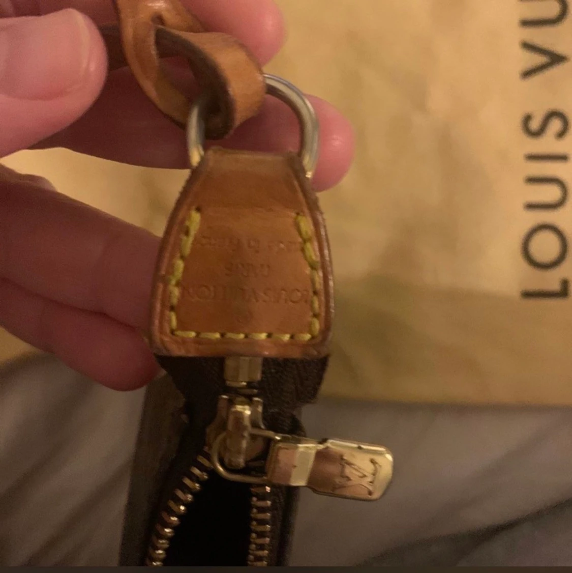 LOUIS VUITTON POCHETTE  - 91