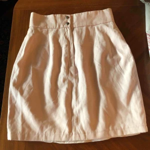  - I fint  skick, frakt ingår ej.  Ber om ursäkt för lite kassa bilder men kan ta fler vid önskemål. Sår inte vilket märke det är tyvärr. 