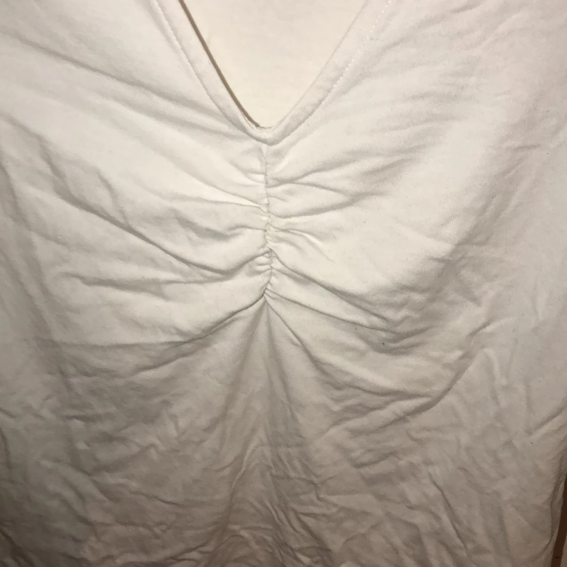 En vit basic topp - 90