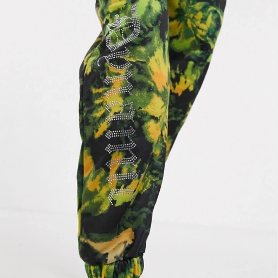 Batikmönstrade mjukisbyxor - 90