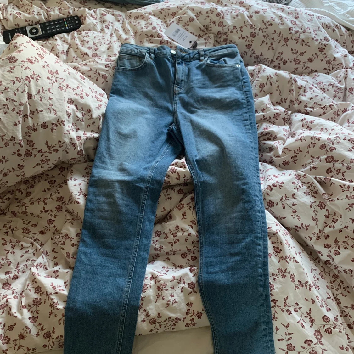Nya jeans på NAKD.