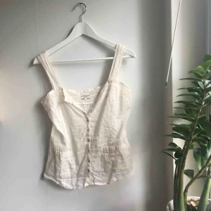  - Top från Noa Noa, fint begagnat skick :)