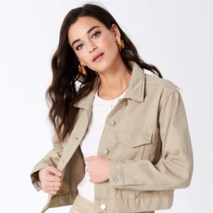  - Slutsåld AS snygg beige jeansjacka från Gina Tricot. Strl S, nyskick!💖 använd 2 ggr